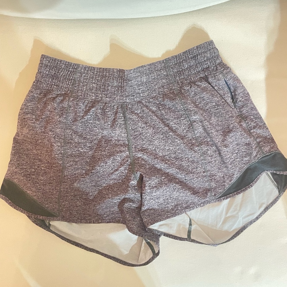 Lululemon hotty toddy high waisted shorts - gray size 6